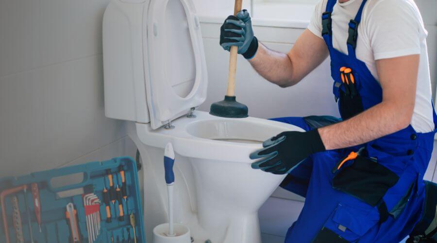 Professional emergency plumbing in Yolyn, WV